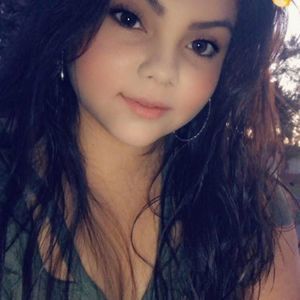 Meet your Posher, Eva